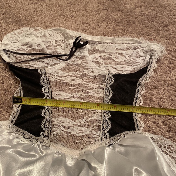 French maid lingerie new in box one size. - Picture 5 of 5